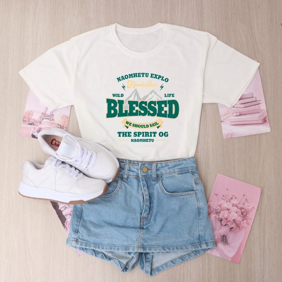 CAMISETA BLESSED