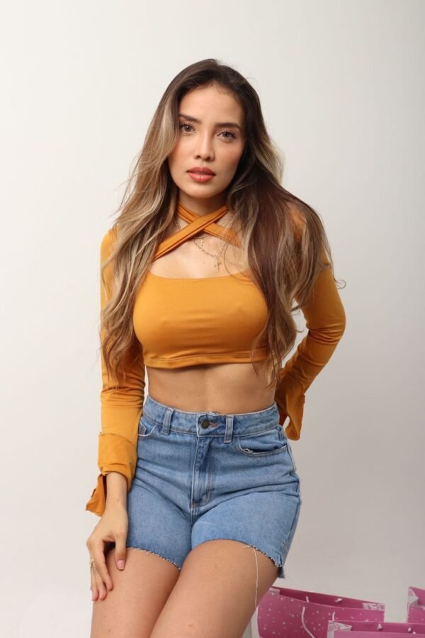 BUZO SANDRA