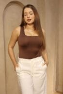 Body Iris en acetato doble tela, escote cuadrado y espalda cubierta – Tallas S y M