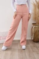 Pantalón Amelia wide leg en tela Noche de Viena con pliegue frontal.