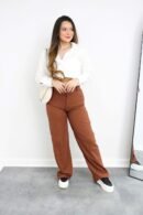 Blusa Anna manga larga en popelina, corte semi oversize y corto, ideal para usar abierta o cerrada.