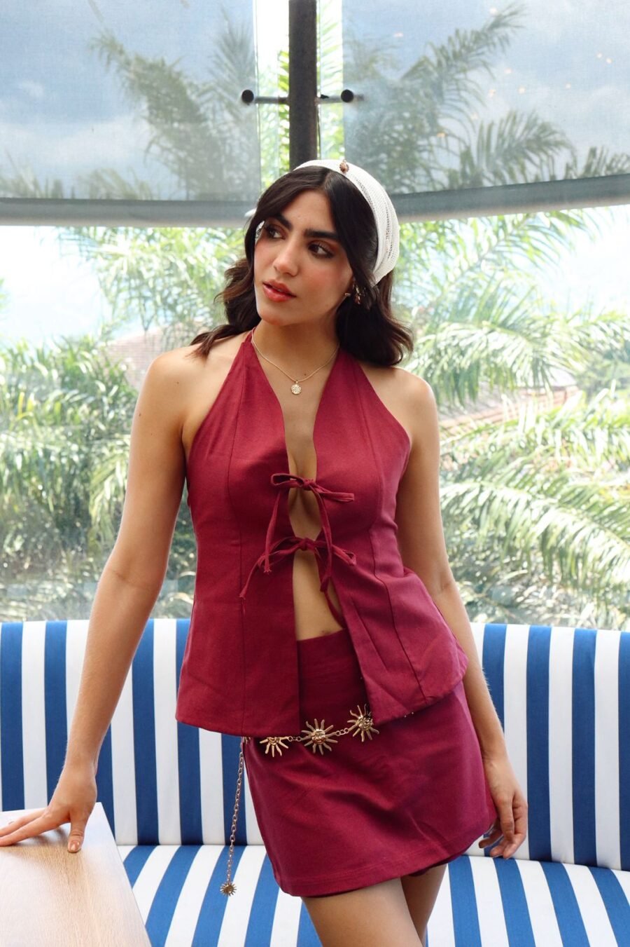 Blusa Isabella en lino, estilo halter holgado, que se amarra en cuello y espalda. Fresca, cómoda y en tendencia.