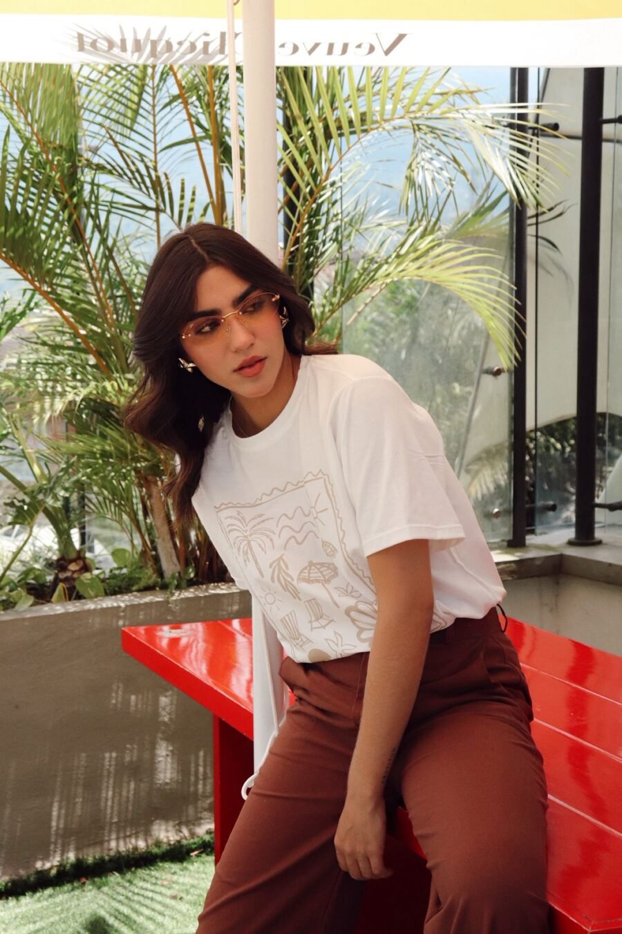Camiseta oversize unisex Mare en algodón, con estampado frontal inspirado en el mar italiano.