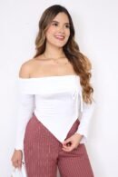 Blusa Avva elaborada en talla unica.