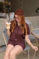 Nuevo set en tela dril, perfecto para elevar tus looks casuales con un toque chic y moderno.